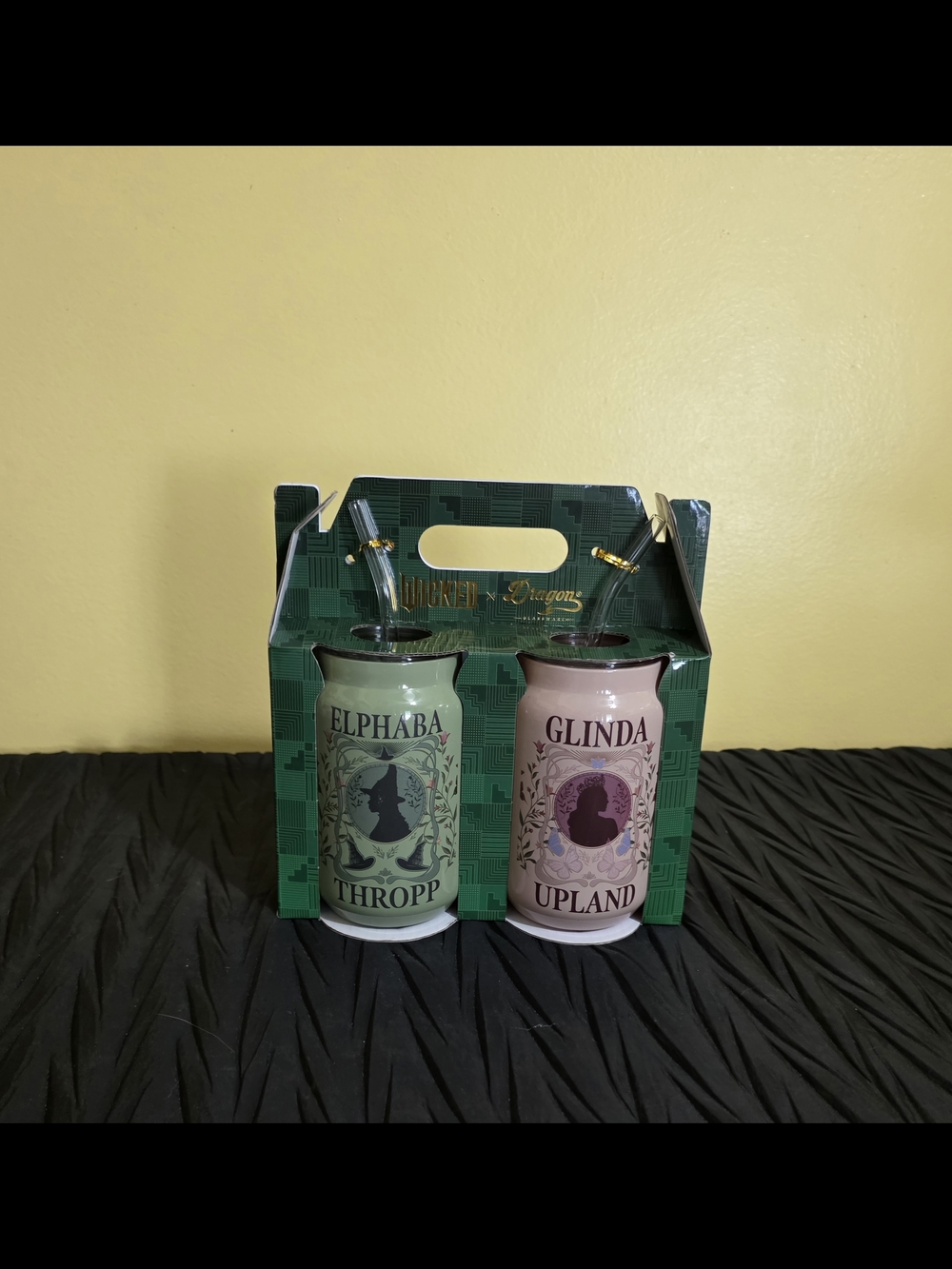 Wicked × Dragon Elphaba & Glinda Ceramic Drinkware Set - Green and Pink